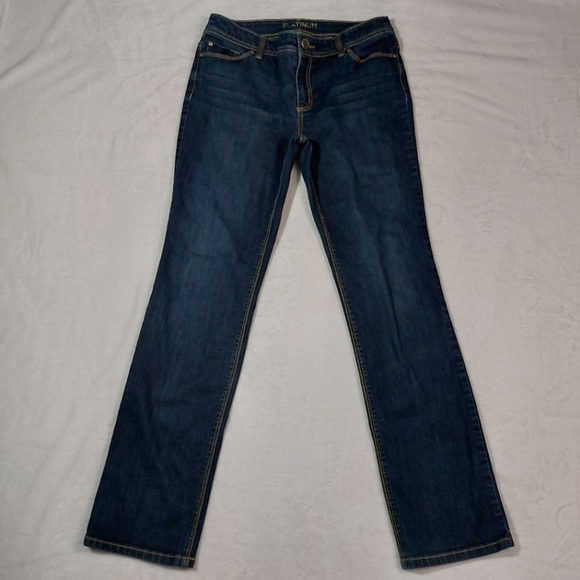 Chico's Platinum Straight Leg Dark Wash Jeans Size 0 (Size Small/4) - Picture 1 of 7